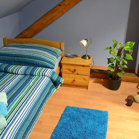 Byron Zlaté Moravce