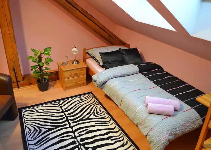 Byron Zlaté Moravce